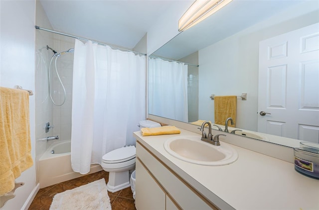 full bathroom featuring tile patterned floors, shower / bath combo with shower curtain, vanity, and toilet