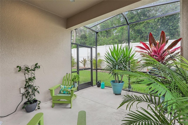 view of sunroom / solarium