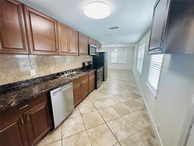 2811 Valencia Way S, Saint Petersburg, FL 33705 - photo 16