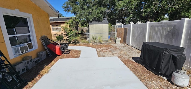 view of patio featuring cooling unit