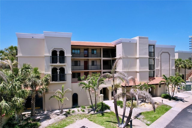 7532 Bayshore Dr Unit 205, Treasure Island, FL 33706 - view of building exterior