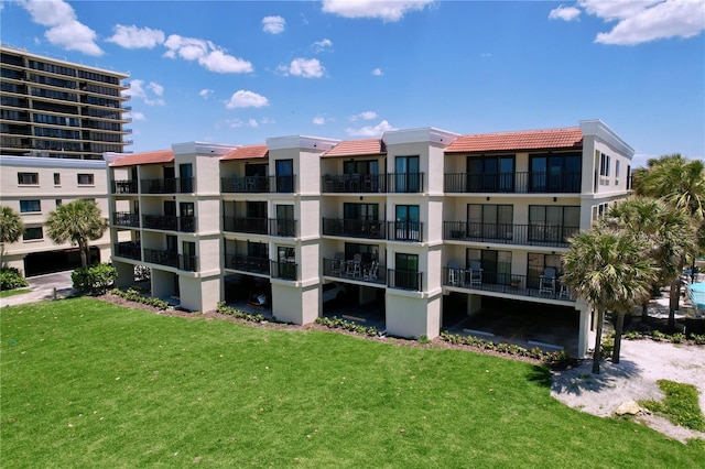 7532 Bayshore Dr Unit 205, Treasure Island, FL 33706 - view of apartment building / complex