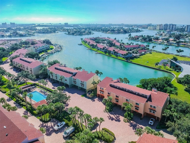 bird's eye view with a water view