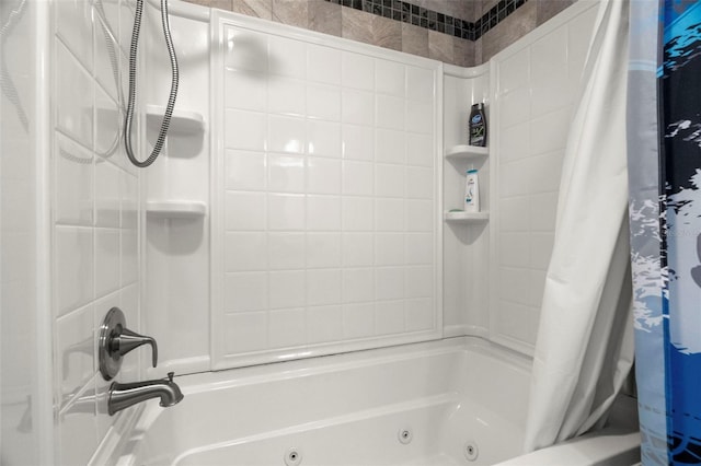 bathroom featuring shower / bath combo with shower curtain