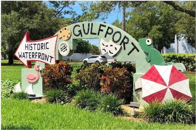 view of community / neighborhood sign