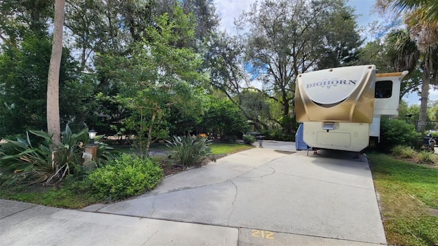 212 Horseshoe Bnd, River Ranch, FL 33867 - photo 1