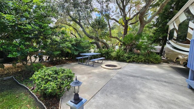 212 Horseshoe Bnd, River Ranch, FL 33867 - photo 3