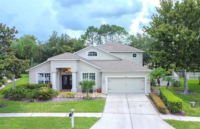 view of front of house featuring a front yard