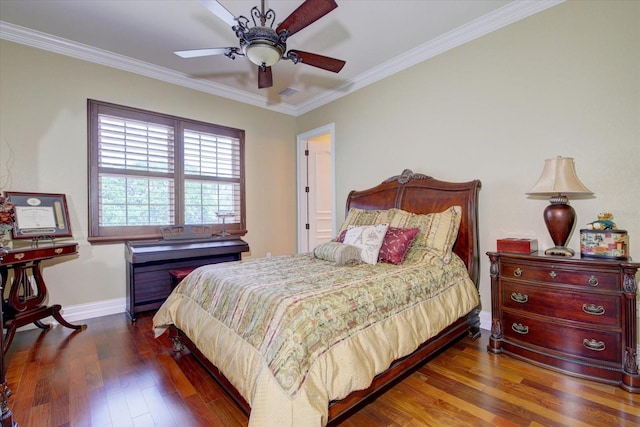 bedroom featuring wood-type flooring, crown molding, and ceiling fan