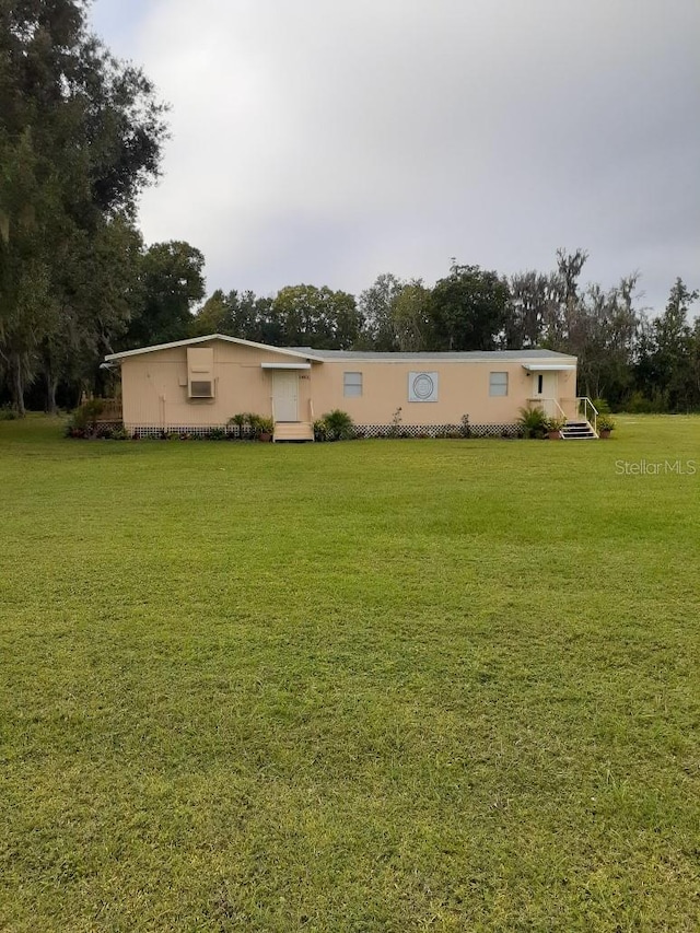 Listing photo 3 for 1403 W Spencer St, Plant City FL 33563