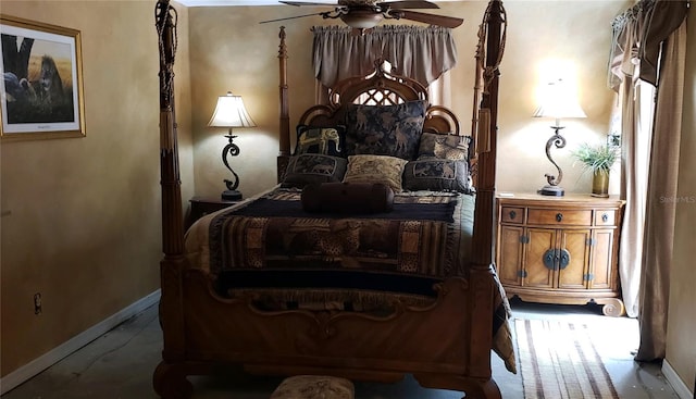 bedroom featuring ceiling fan