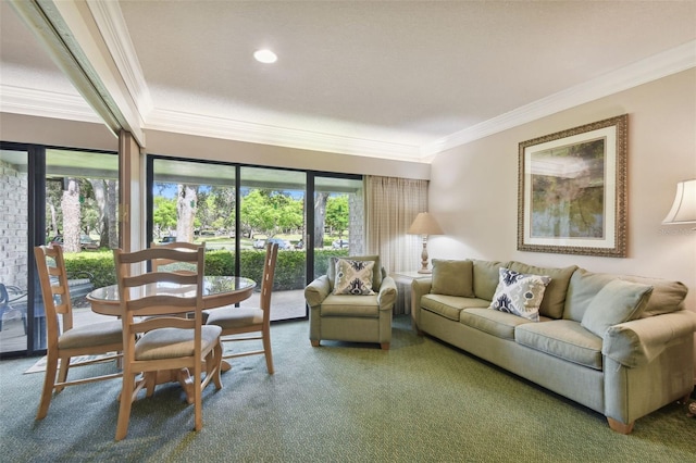 living room with carpet flooring and crown molding