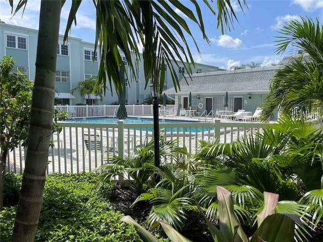 view of swimming pool featuring a patio