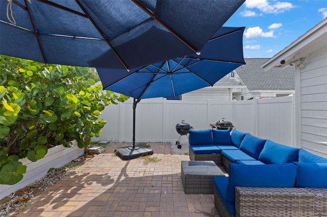 view of patio with outdoor lounge area