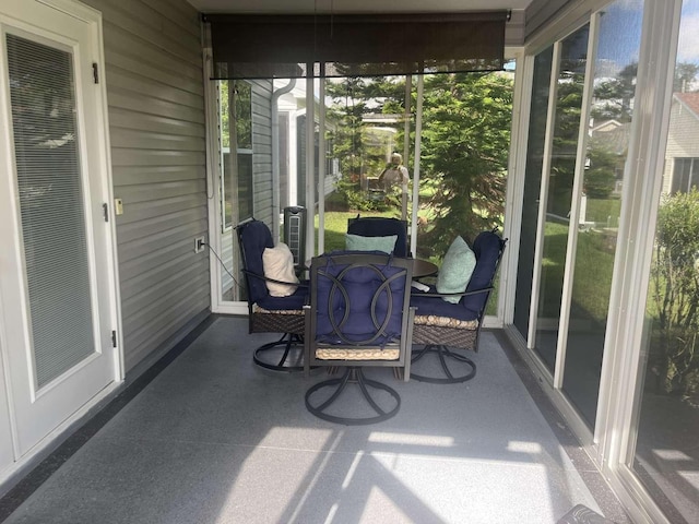 view of sunroom / solarium