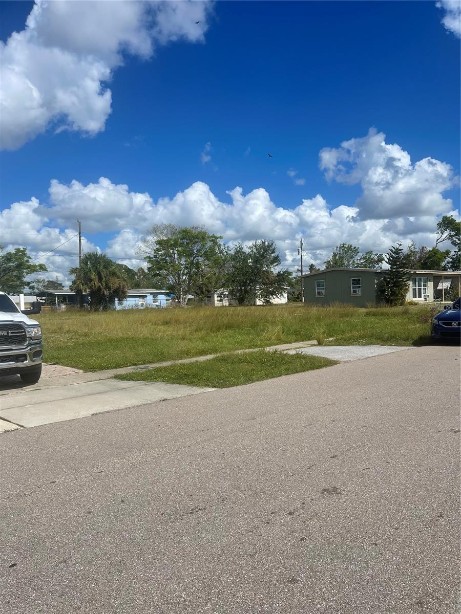 21290 Glendale Ave, Port Charlotte, FL 33952