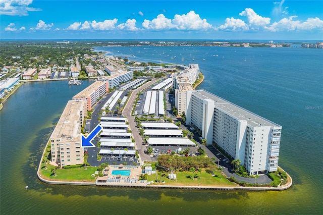 bird's eye view featuring a water view