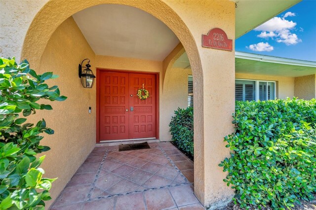 view of property entrance