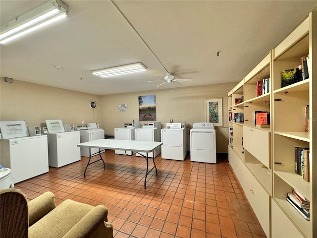 office area with ceiling fan, light tile patterned floors, and washer and clothes dryer