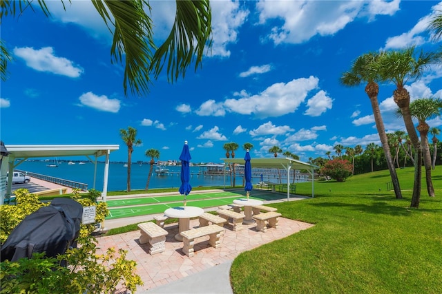 view of yard with a water view