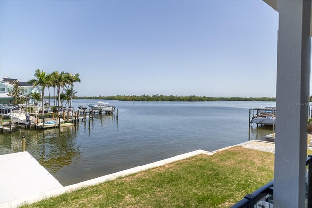2121 Bayou Grande Blvd NE, Saint Petersburg, FL 33703 - photo 6