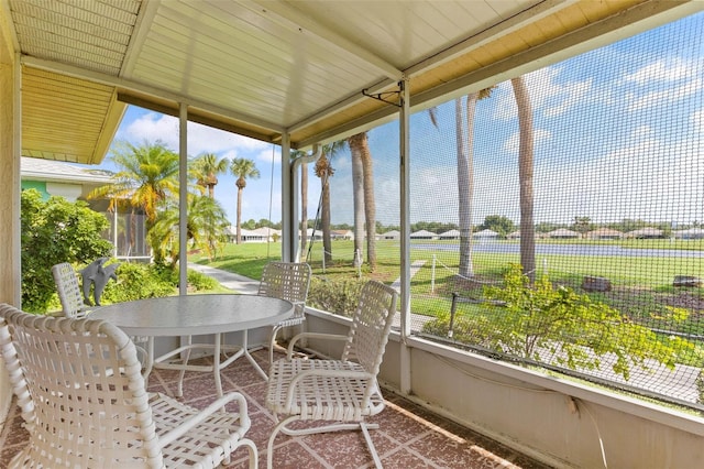 view of sunroom / solarium