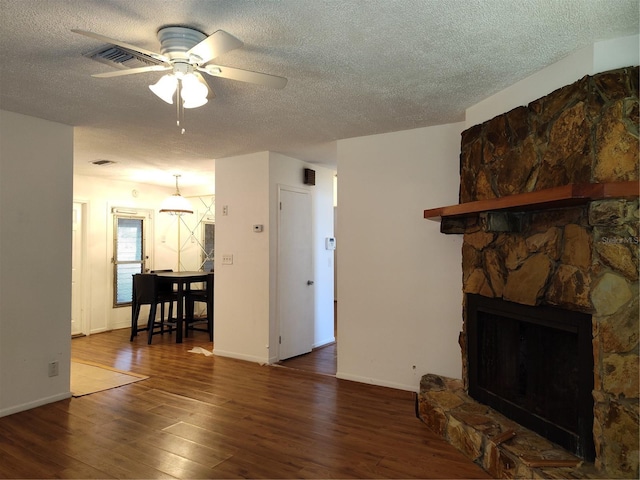 824 62nd Ave NE, Saint Petersburg, FL 33702 - photo 5