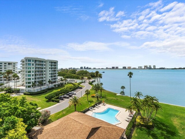 100 Oakmont Ln Unit 301, Belleair, FL 33756 - community pool with a water view and a city view