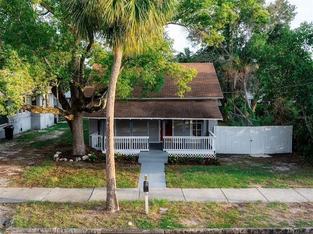 view of front of home with covered porch