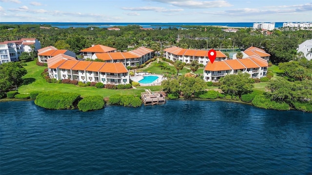 bird's eye view featuring a water view