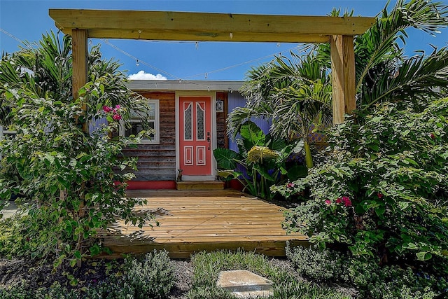 view of doorway to property