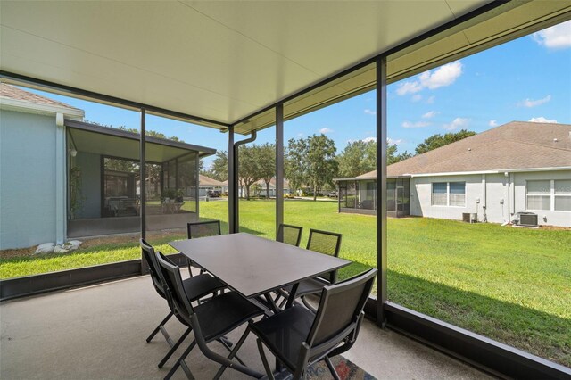 view of sunroom / solarium