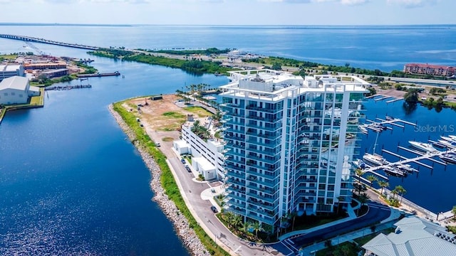 bird's eye view featuring a water view