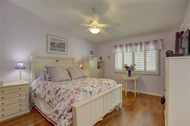 bedroom featuring light wood-type flooring and ceiling fan