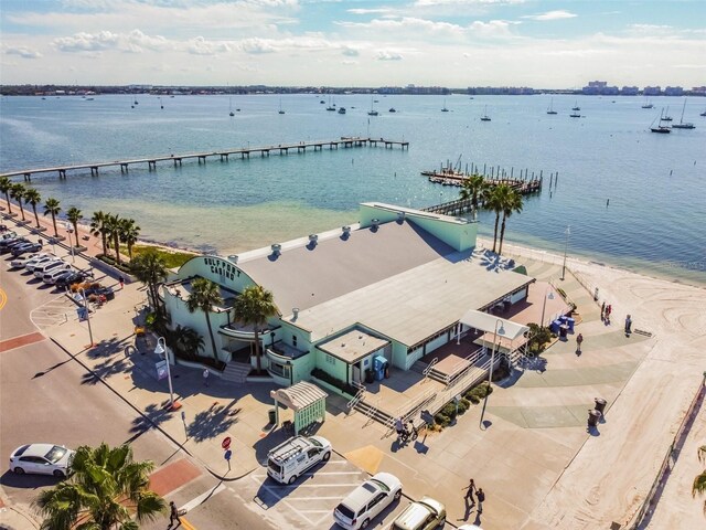 3108 58th St S, Gulfport, FL 33707 - birds eye view of property featuring a water view