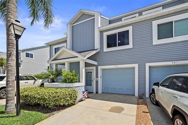 view of front of house featuring a garage