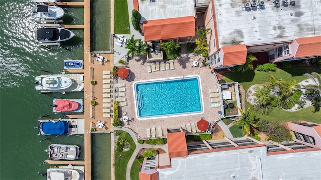 bird's eye view with a water view