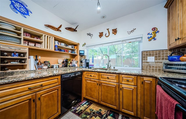 2208 Citrus Valley Cir, Palm Harbor, FL 34683 - kitchen with backsplash, a sink, open shelves, light stone countertops, and black appliances