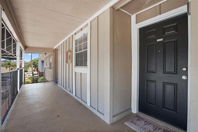 entrance to property with covered porch