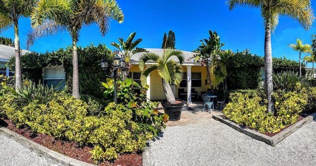 42 Somerset St, Clearwater Beach, FL 33767 - photo 1