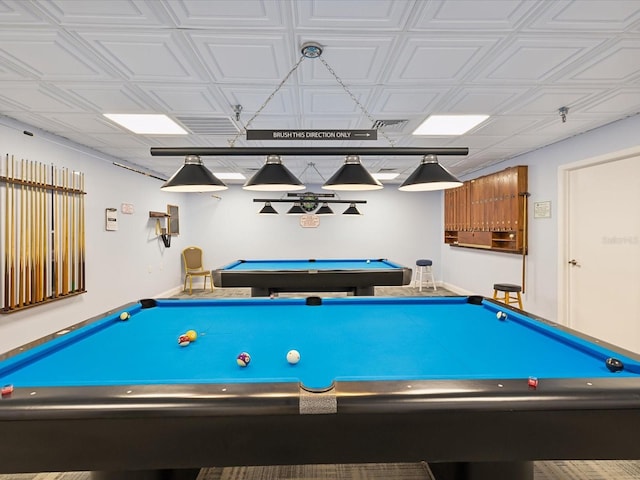 rec room featuring billiards