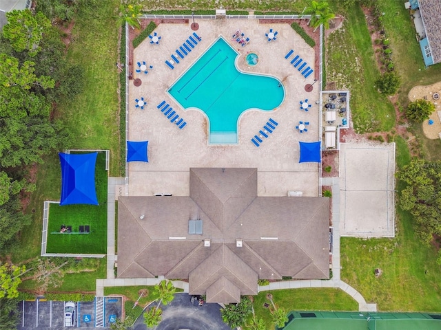 birds eye view of property