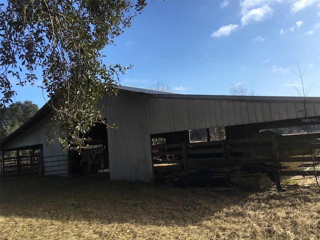 view of shed / structure