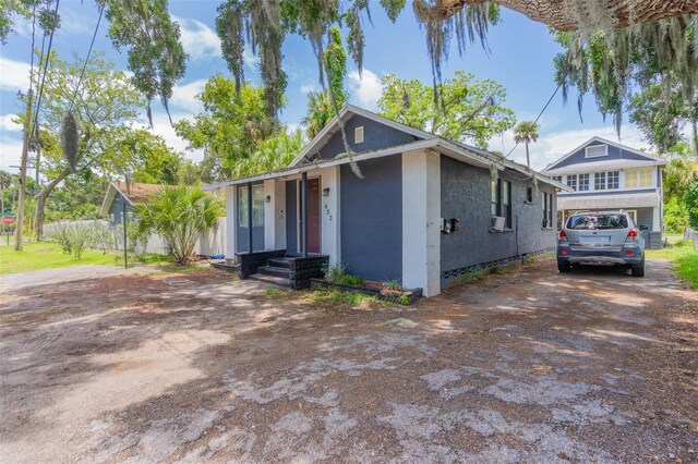 view of front of house