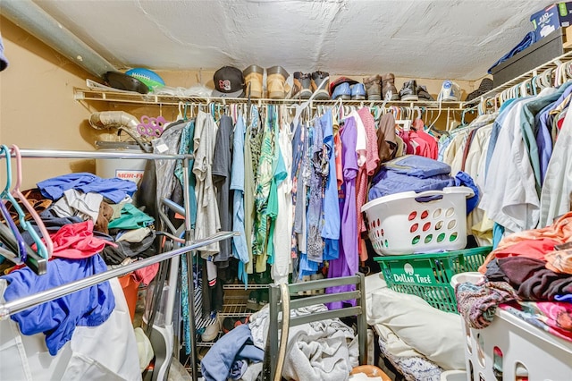 432 Marion St, Daytona Beach, FL 32114 - view of walk in closet