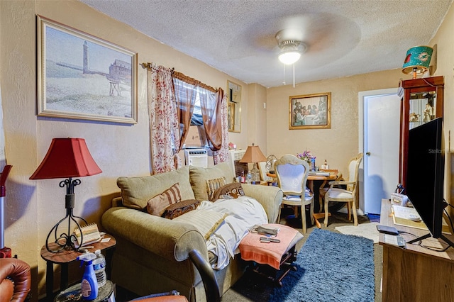 432 Marion St, Daytona Beach, FL 32114 - interior space featuring ceiling fan, cooling unit, carpet, and a textured ceiling