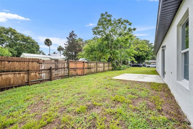 view of yard with a patio