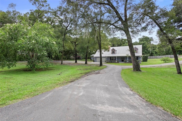 view of front of house with a front lawn