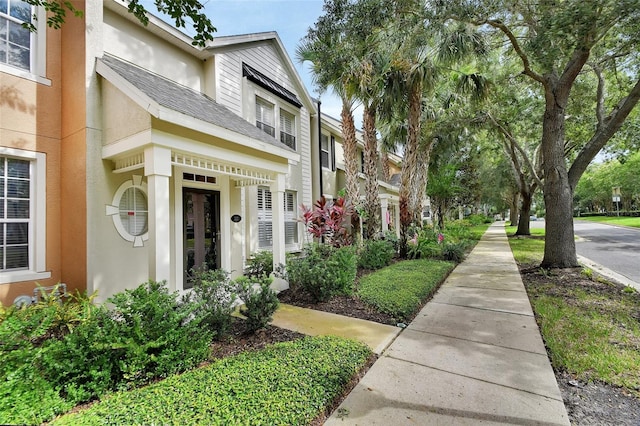 view of front of home