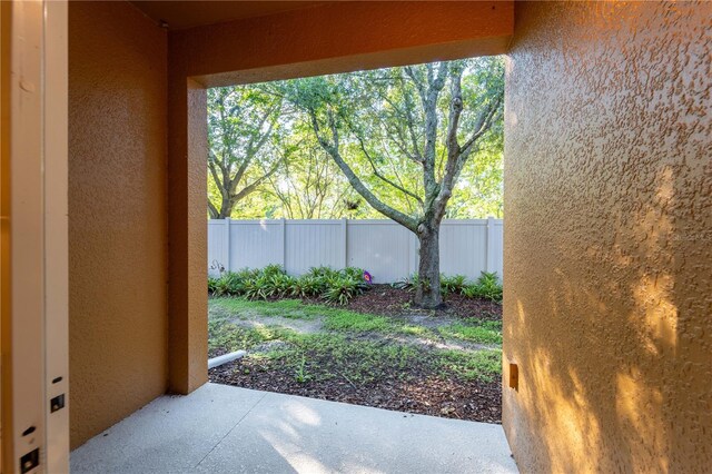 view of yard with a patio